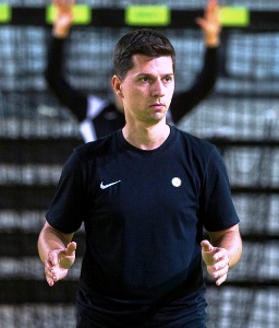 
<p>				Томаш Хлавати — главный тренер «Ростов-Дона» </p>
<p>					